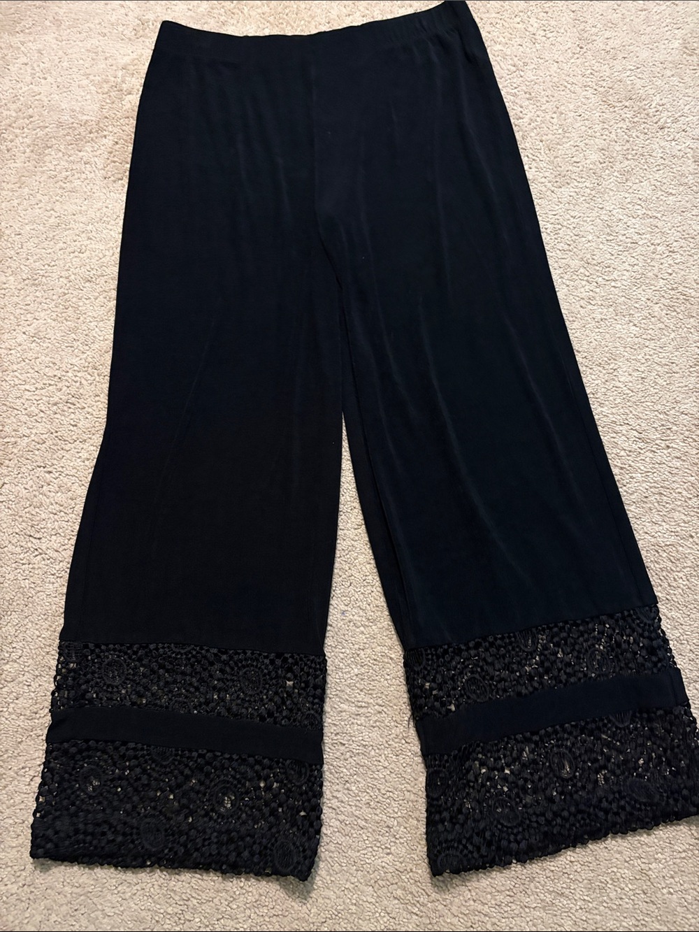 Chico’s Embroidered Bottom Pants